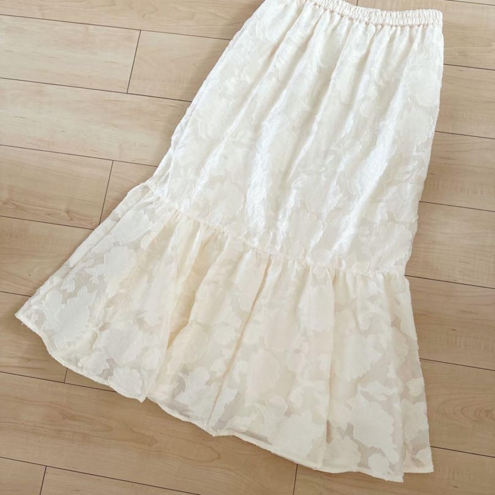 Elegant Cream Skirt
